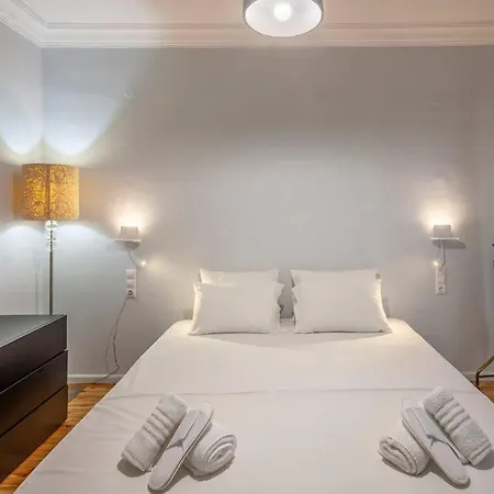 Lejlighed Karolou Ntil- Ground Floor *